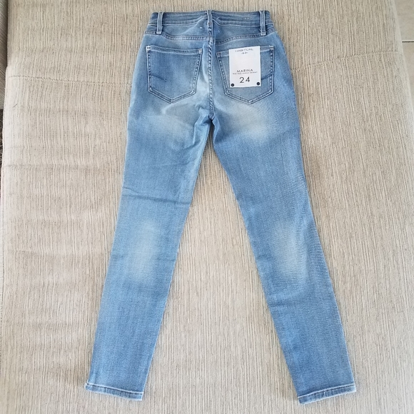 🦎 Habitual Jeans 🦎 - Picture 3 of 9